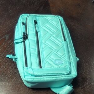 Gently Used Once Lug Tailback In Aquamarine!